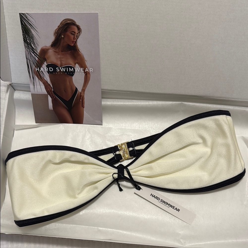BANDEAU BIKINI TOP - White & Black